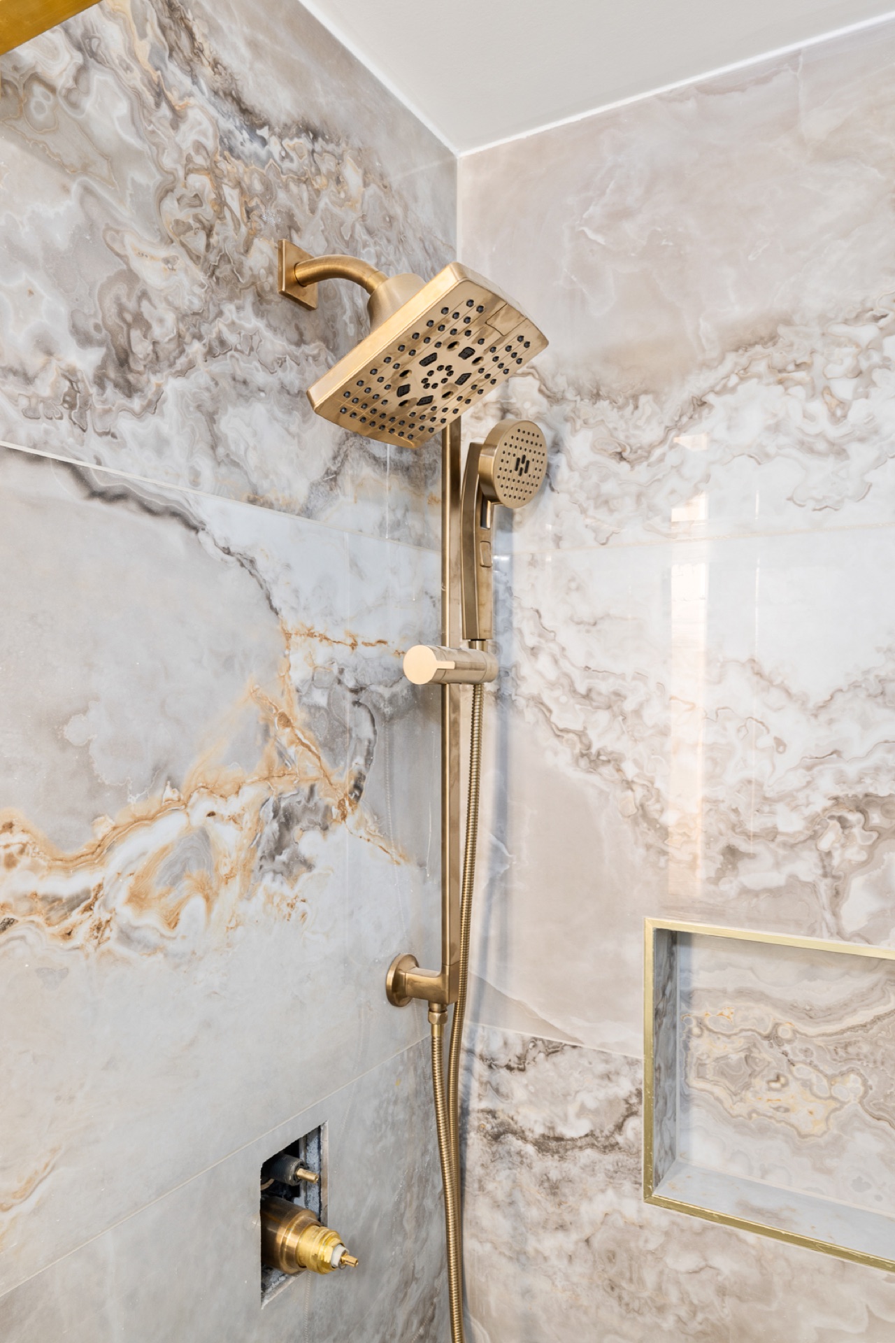 Bathroom at 88 Morgan Street