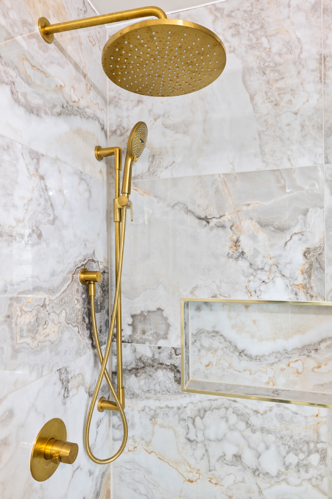 Bathroom at 88 Morgan Street